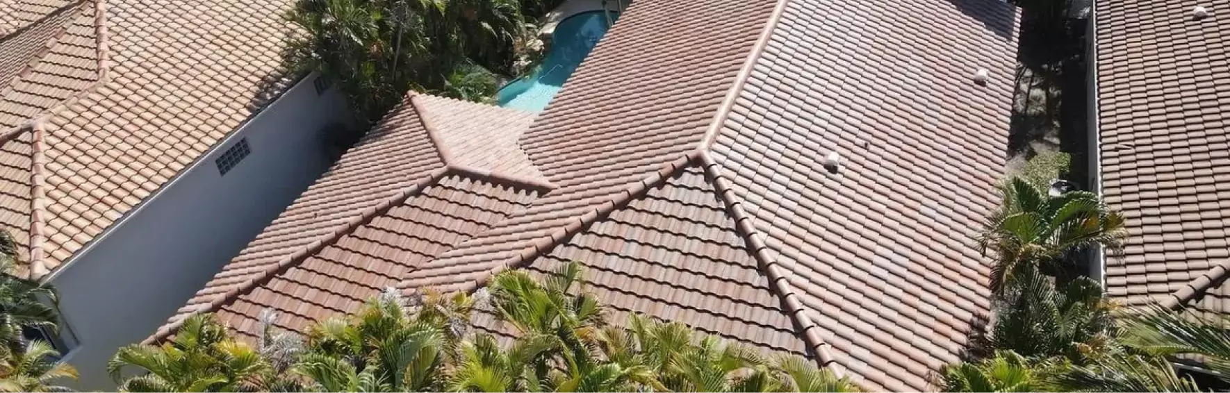 private house roof in hollywood